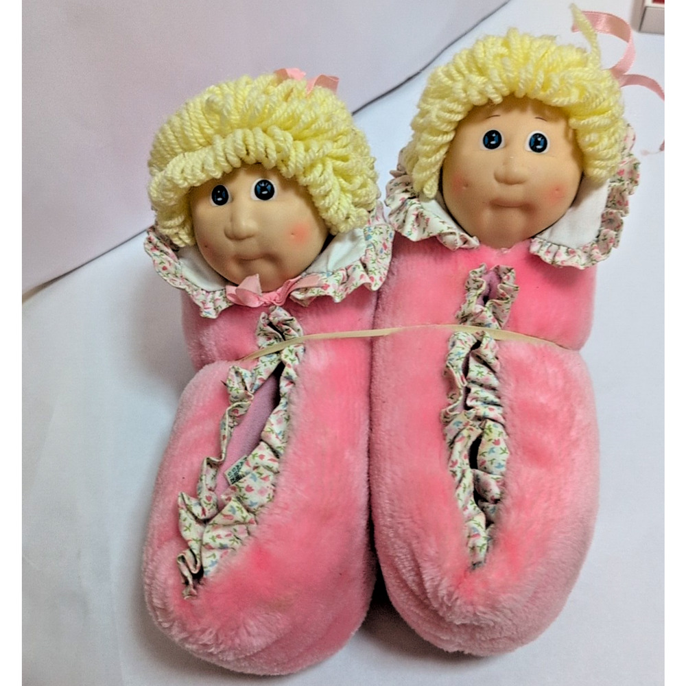 1984 cabbage patch slippers 2-3 house shoes pink soft blonde curly hair cozy